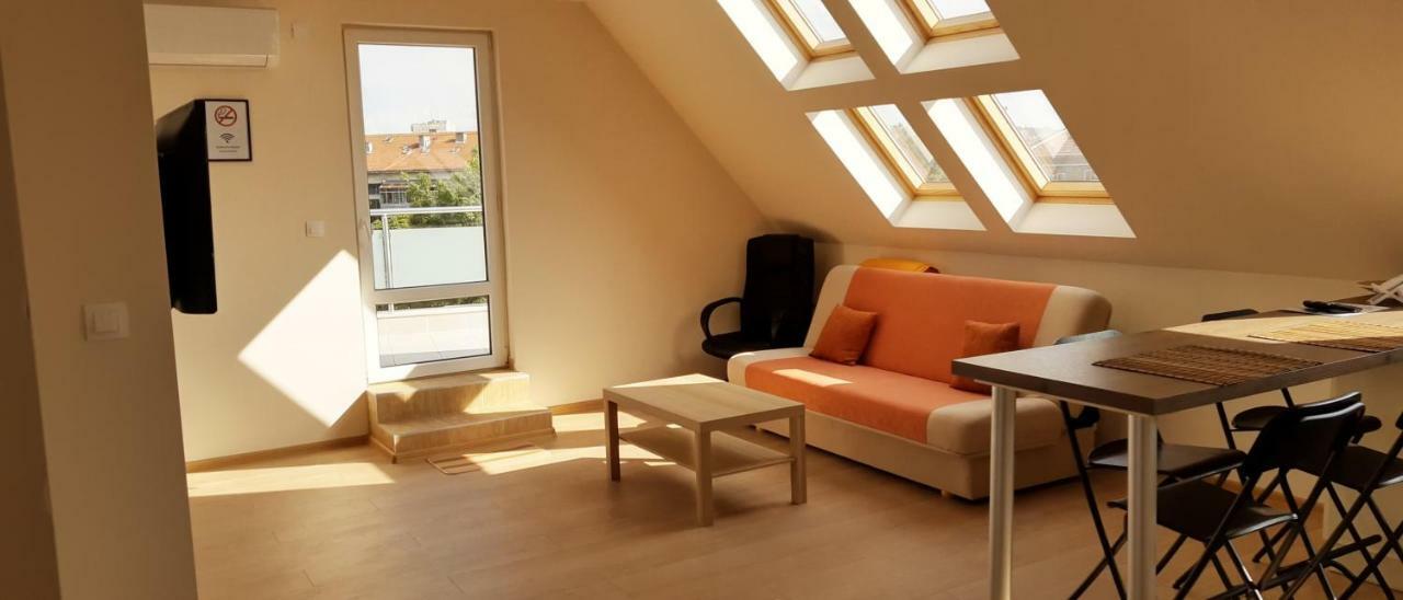 Sky Blue Danube Apartment Ruse Exterior foto